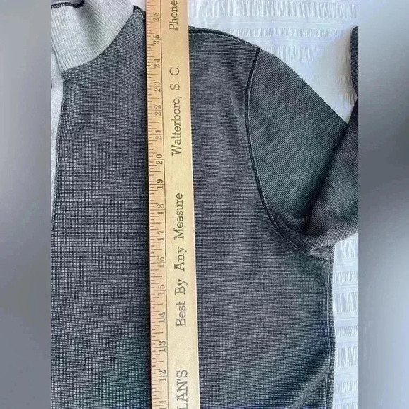 Hugo Boss Mens 1/4 Button  Mock Pullover Sweater Regular Fit XL dark&light gray - Picture 6 of 7